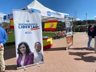 El PP de Majadahonda recoge más de un millar de firmas en apoyo de las Fuerzas y Cuerpos de Seguridad