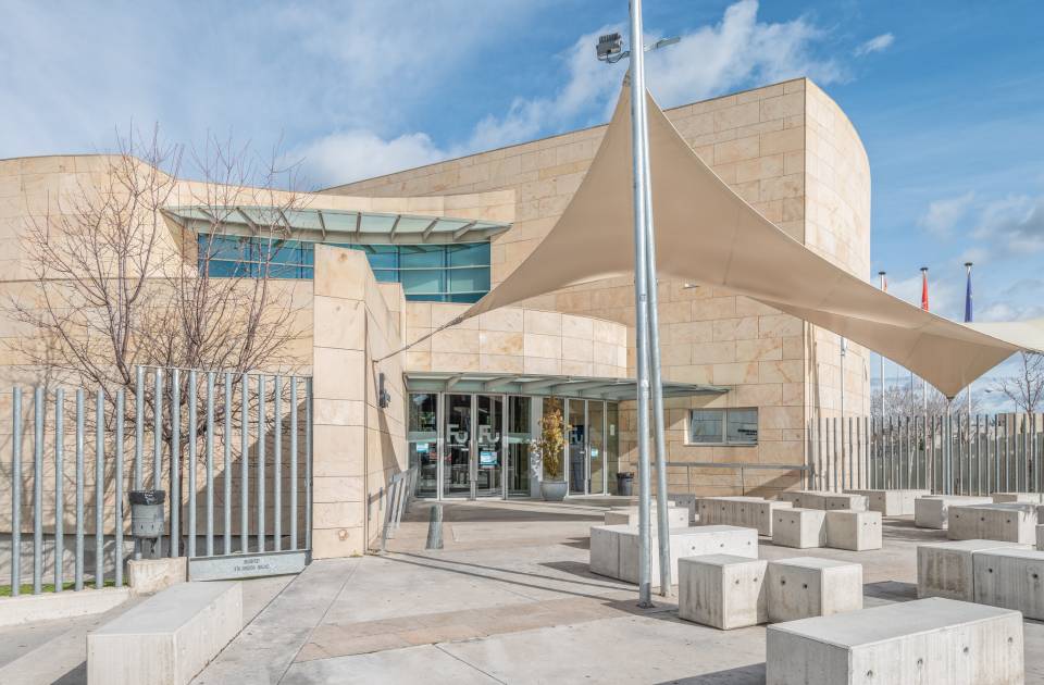 La Biblioteca Municipal de Majadahonda amplía su horario ante la época de exámenes