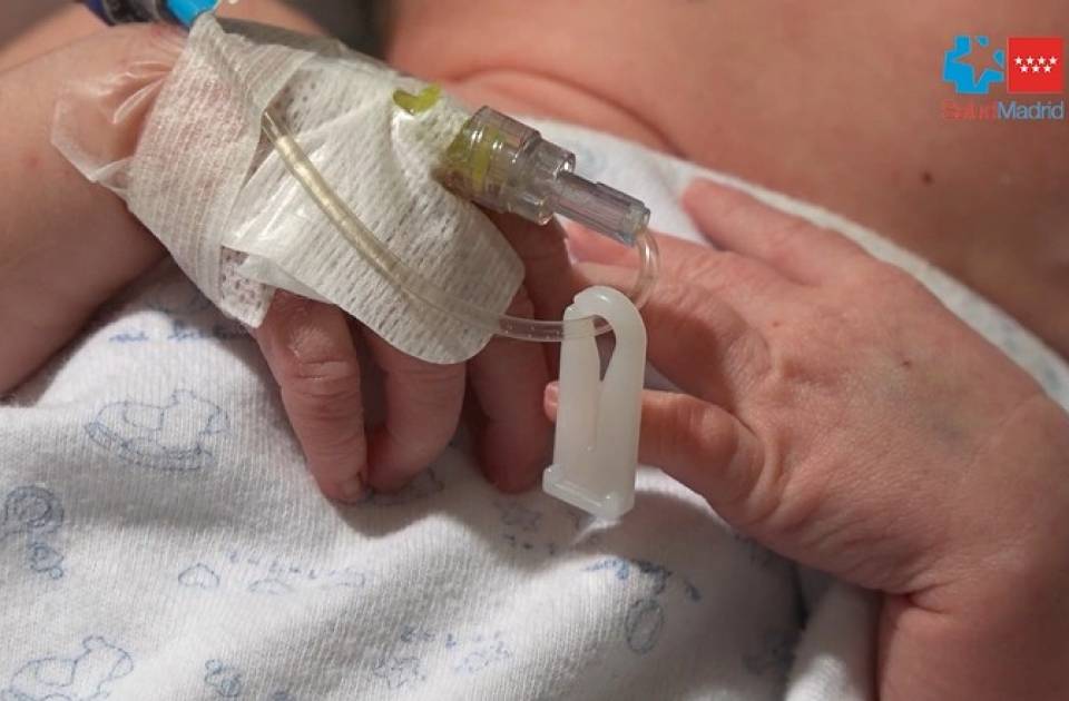 Un hospital madrileño,  pionero en el mundo en realizar a un bebé un trasplante de corazón en asistolia y grupo sanguíneo incompatible