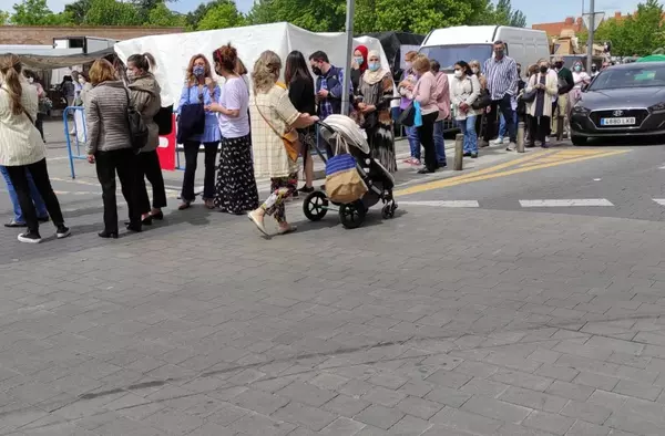 El PSOE de Majadahonda exigirá en el Pleno una solución a los problemas de seguridad peatonal en los accesos al Mercadillo