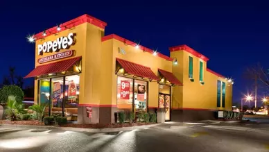 La cadena norteamericana de pollo frito Popeyes desembarca en el noroeste 