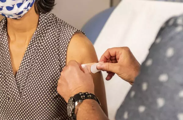 Se adelanta a mañana la autocitación para vacunarse contra el COVID-19 a personas de 30 años en adelante