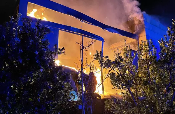 Aparatoso incendio en una vivienda unifamiliar en Pozuelo de Alarcón