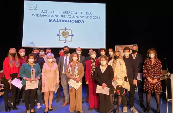 El Ayuntamiento reconoce la labor de los 800 voluntarios de Majadahonda 