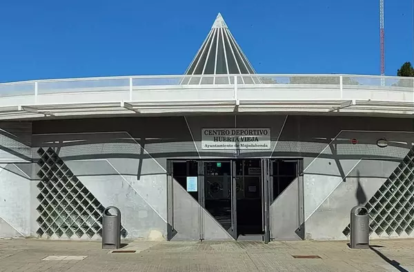 El cierre del Polideportivo Huerta Vieja llega hasta la Asamblea de Madrid