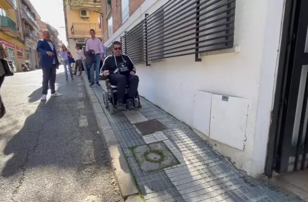 Compromiso unánime en el Pleno de Majadahonda para la eliminación de barreras arquitectónicas y la rehabilitación de edificios antiguos