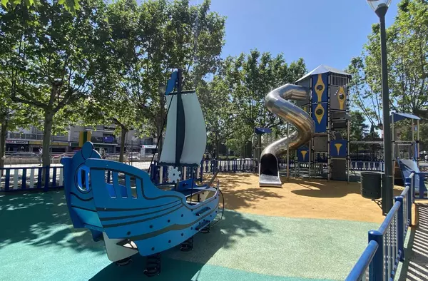 Gran fiesta de inauguración de la nueva zona infantil de la Plaza de Colón de Majadahonda