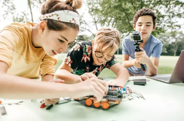 Robótica, diseño de videojuegos, fotografía digital... Majadahonda abre las preinscripciones para las escuelas de verano