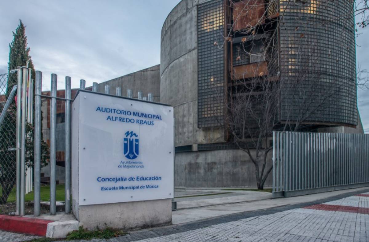 El PSOE de Majadahonda denuncia la suspensión de actos culturales por falta de climatización en edificios municipales