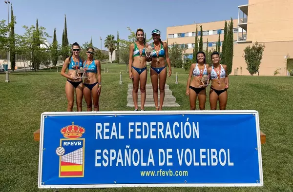 El Club Voleibol Majadahonda se alza con la plata en el Campeonato de España Sub-21