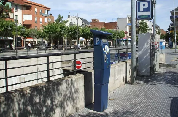 Ciudadanos exige la suspensión inmediata del servicio de estacionamiento regulado en Majadahonda