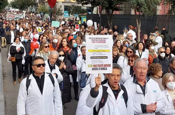 Los sanitarios madrileños convocan tres nuevas jornadas de huelga en la Sanidad Pública 