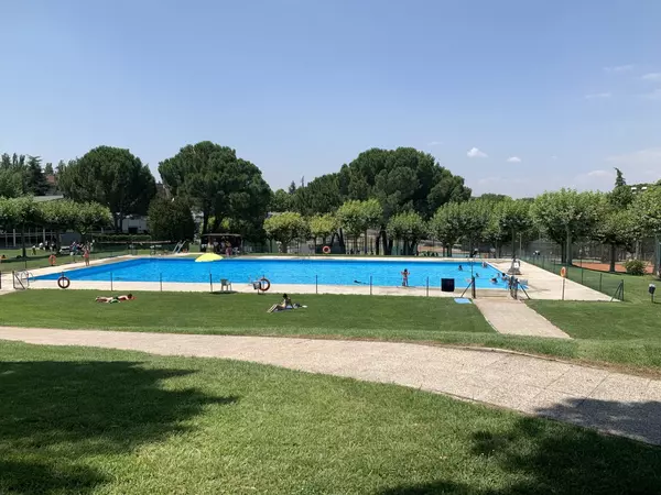 Piscina Municipal de Verano de Majadahonda: todo lo que necesitas saber