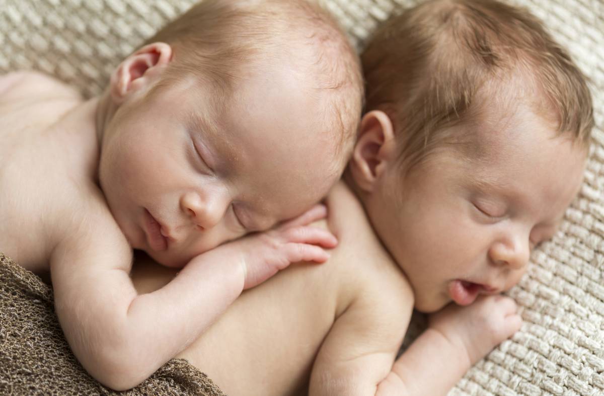 Nuevas ayudas para las familias numerosas, monoparentales y de partos múltiples: hasta 1.800 euros por hijo en la Comunidad de Madrid