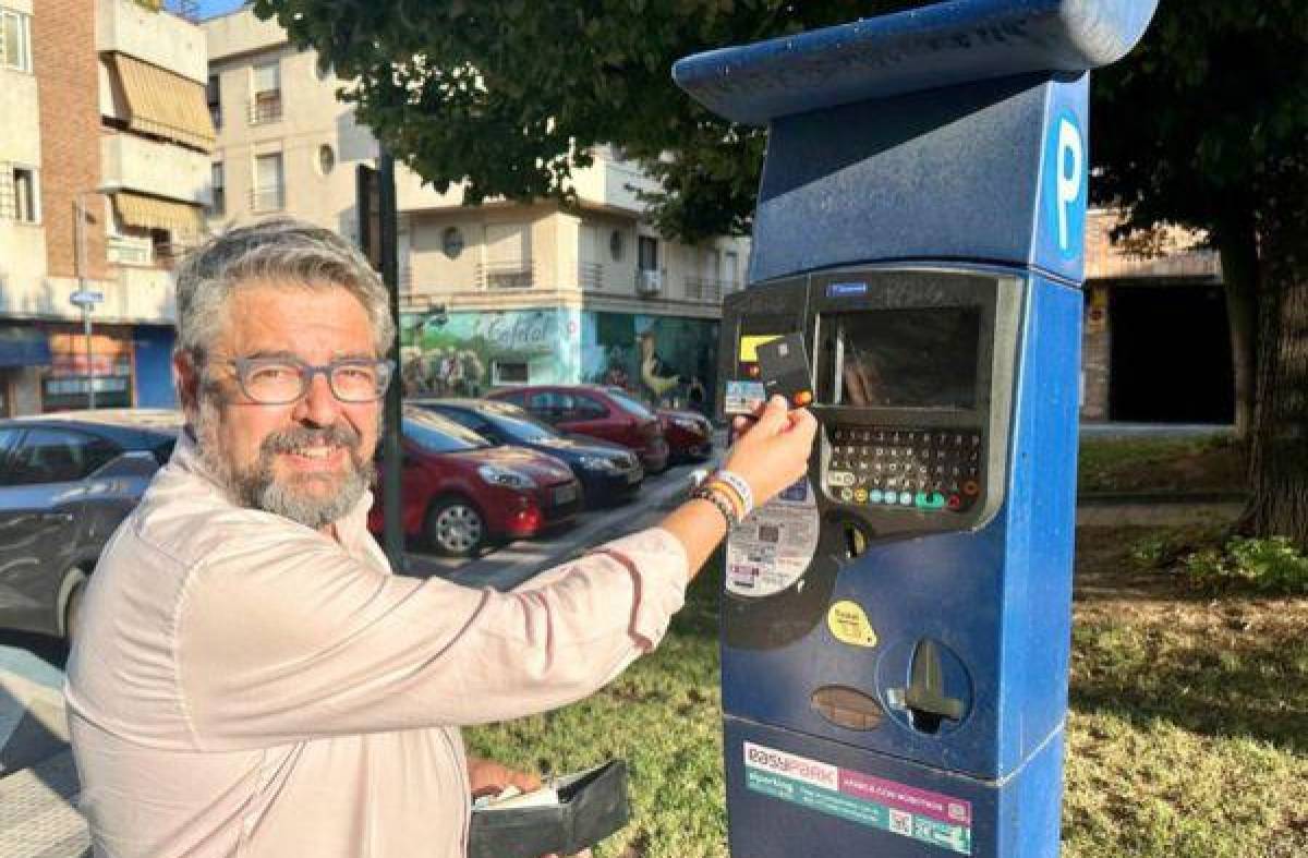 Majadahonda estrena pago con tarjeta en sus parquímetros