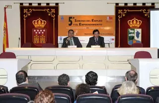 El alcalde y el viceconsejero de Empleo y Mujer inauguran la V Semana del Empleo y el Emprendimiento
