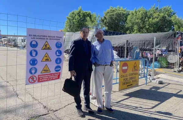 'Vecinos por Majadahonda' verifica los problemas en el mercadillo y presenta una moción para mejorar la zona centro
