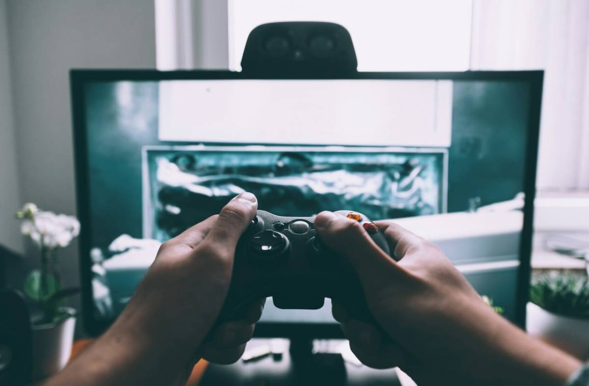 Colaboraciones con artistas contemporáneos para crear experiencias únicas: slots, videojuegos y más