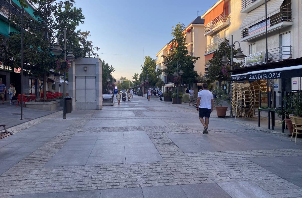 Rechazado el 'plan de choque' de Vecinos por Majadahonda contra los ruidos, el tráfico y la suciedad de la zona centro