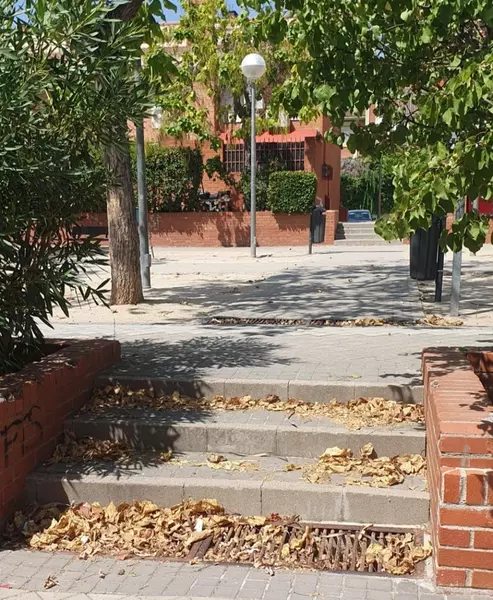 PSOE Majadahonda consigue el compromiso para remodelar el barrio de La Sacedilla