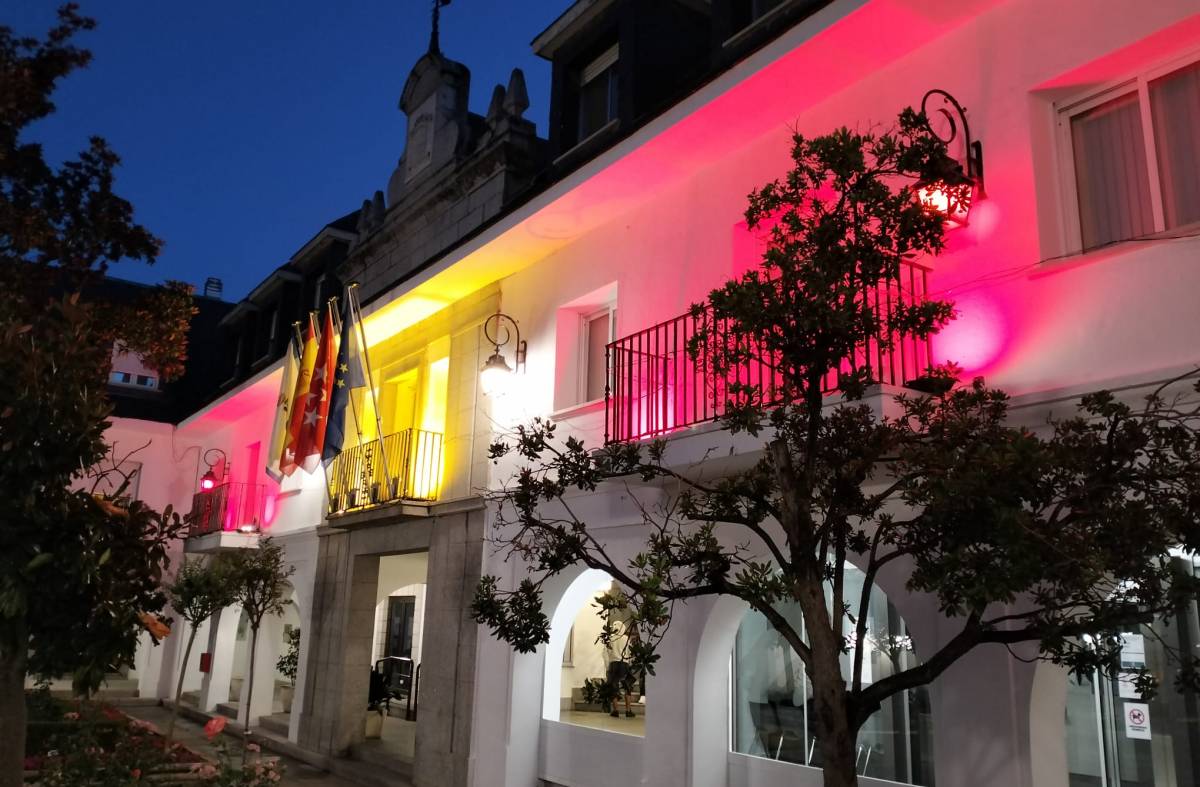 Majadahonda rinde homenaje este sábado a la Bandera de España en el Día de la Fiesta Nacional 