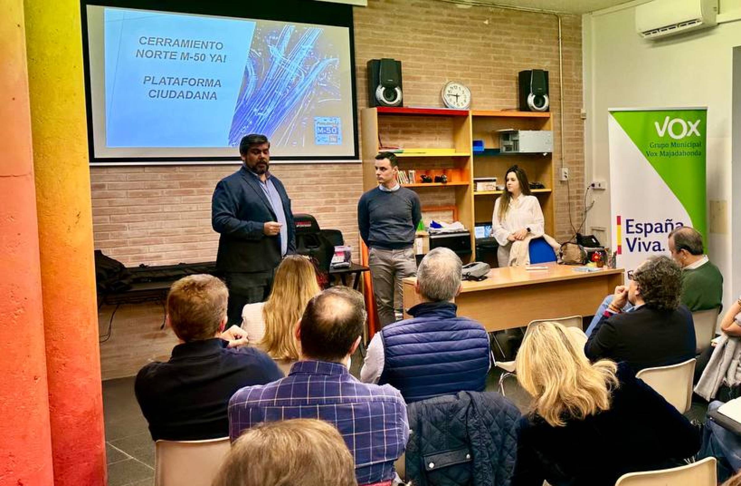 VOX Majadahonda participa en la reunión con la Plataforma Ciudadana para exigir el cierre de la M-50