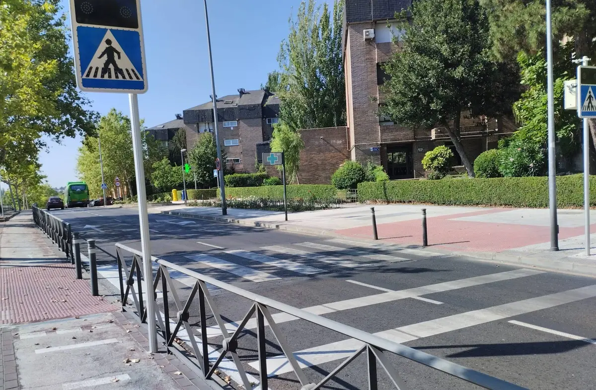 El Ayuntamiento de Majadahonda instalará seis nuevos pasos de peatones inteligentes para mejorar la seguridad vial