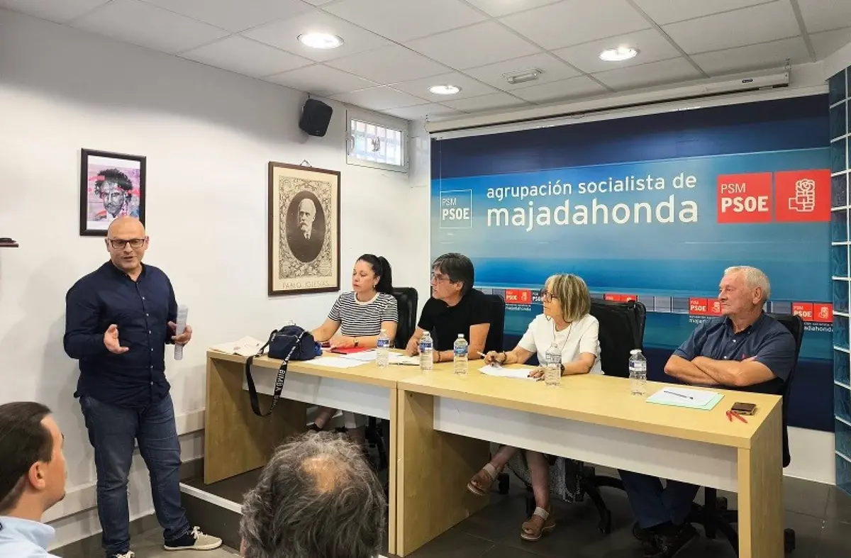 El PSOE denuncia el retroceso educativo en la Comunidad de Madrid y exige más recursos para Majadahonda