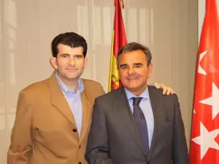 El alcalde de Majadahonda, Narciso de Foxá, es nombrado miembro de la Comisión Ejecutiva de la Federación de Municipios de Madrid (FMM).