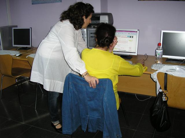 El Ayuntamiento lanza una nueva oferta de cursos intensivos de informática para el mes de julio
