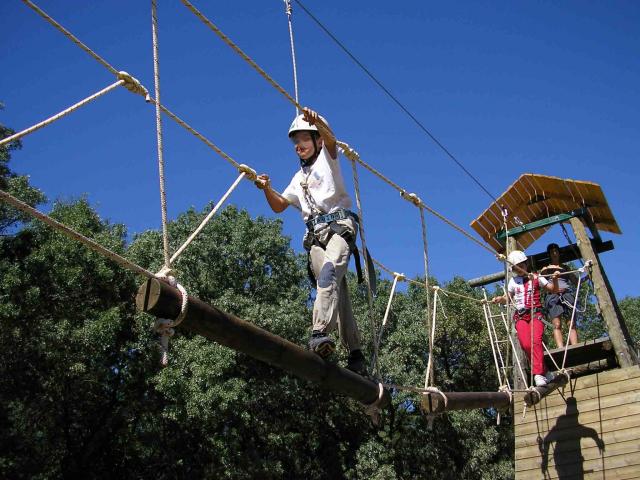 Campamentos y colonias deportivas infantiles y juveniles para los meses de verano