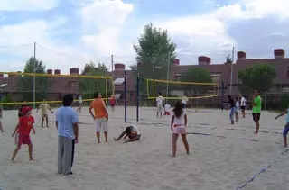 Más de quinientos niños majariegos participan en las Colonias Deportivas de Verano
