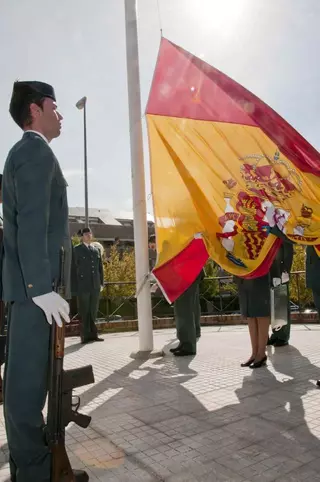 Cientos de majariegos celebran la Fiesta Nacional en las dependencias de la Guardia Civil