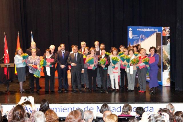 Majadahonda rinde homenaje a sus maestros y profesores
