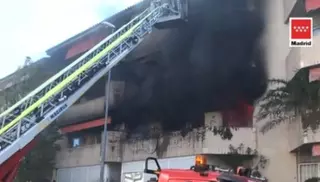 Un incendio deja cuatro intoxicados leves en Majadahonda