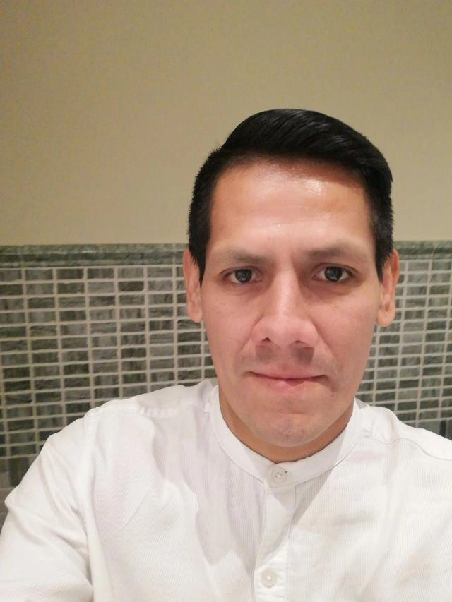 Hola busco empleo de Camarero 