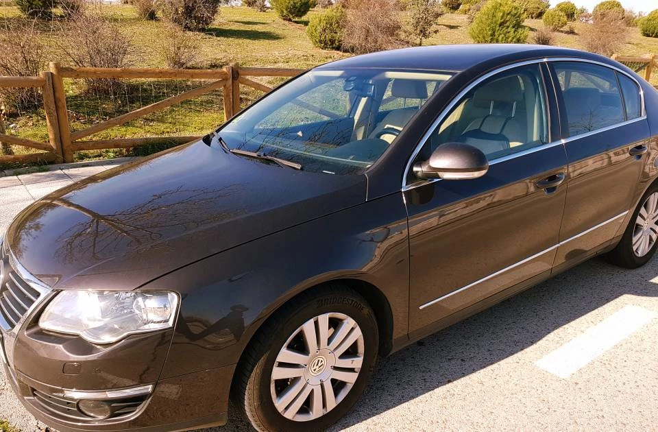 VOLKSWAGEN Passat 2.0TDI Highline 2008