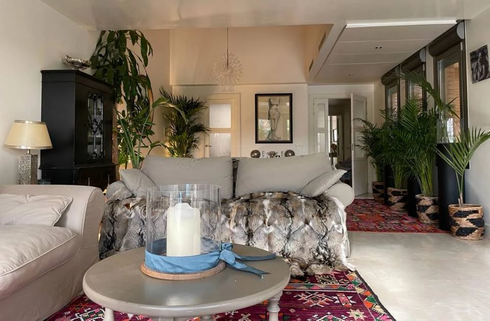 CHALET ADOSADO EN LA FINCA
