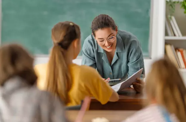 PROFESORES DE REFUERZO ESCOLAR PRIMARIA - POZUELO DE ALARCÓN