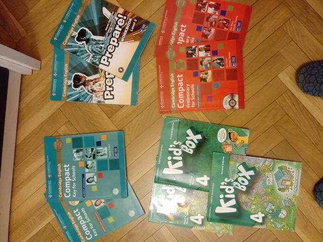 Vendo libros e ingles. kid s b