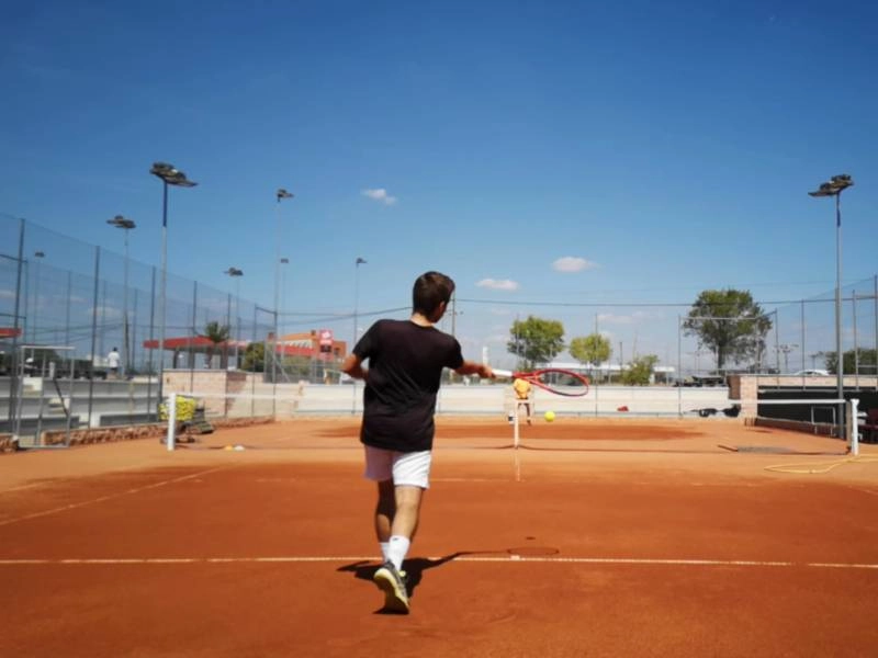 Clase de Tenis gratis