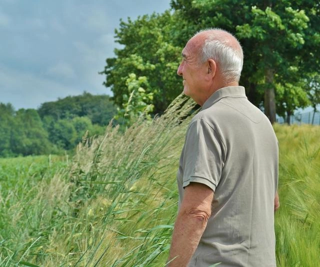 Salir a andar y tomar un café después - Entre 50 y 70 años